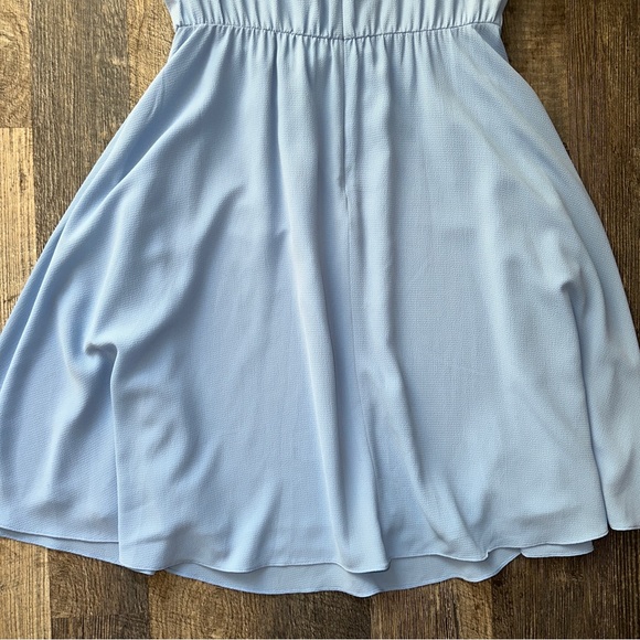 GAL MEETS GLAM light blue Ellie crepe puff sleeve dress 6 - Picture 10 of 10